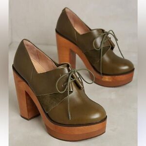Anthropologie Cubana’s Wooden Platform Shoes 9 Lace Up Olive Green Wood Heels